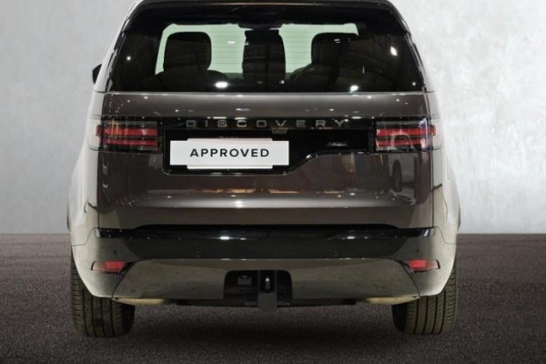 2025 Land Rover Discovery Series 5 D350 Dynamic SE SUV Image 27