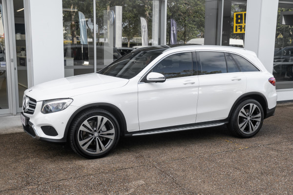 2015 Mercedes-Benz GLC-Class X253 GLC220 d SUV image 3