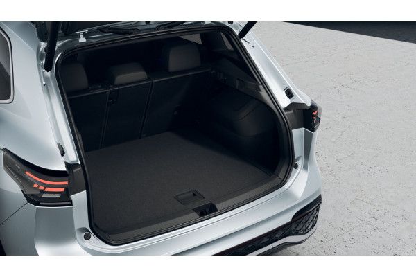 2026 Volkswagen Tiguan CT 195TSI R-Line SUV Image 8