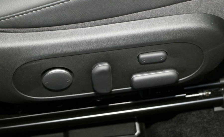 2026 Hyundai KONA SX2.V2  Electric Premium SUV Image 21