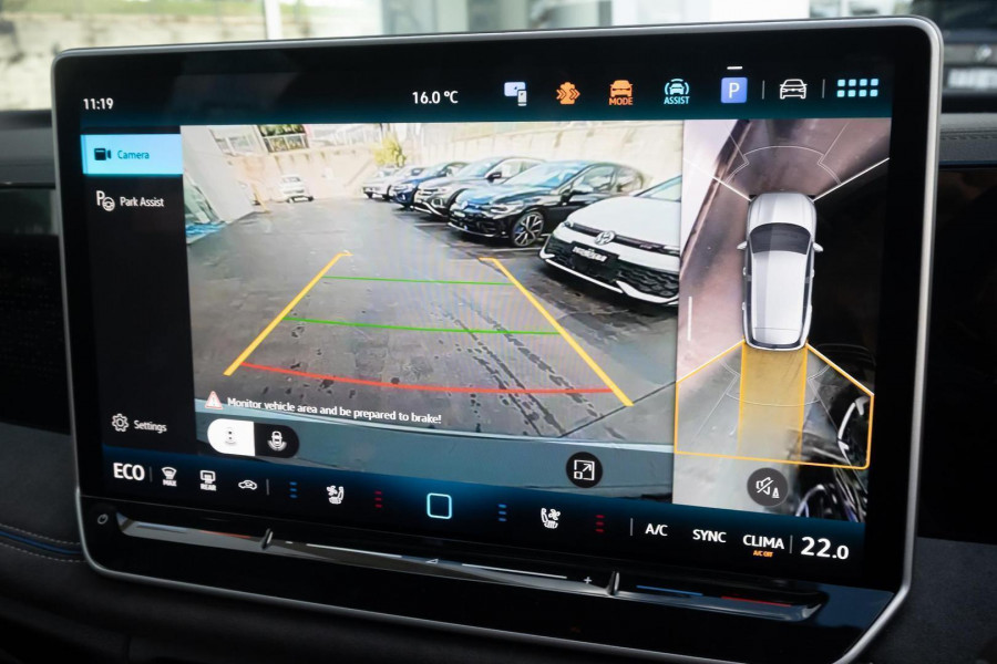 2025 MY26 Volkswagen Tiguan CT 200TSI eHybrid R-Line SUV