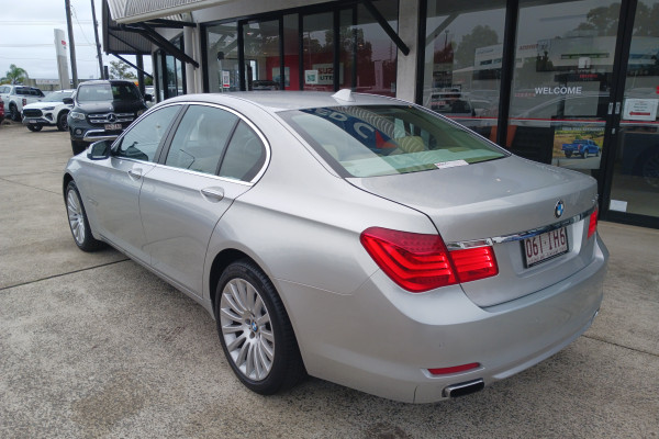 2009 MY10 BMW 7 Series F01 Tw.Turbo 740i Sedan Image 5