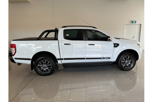 2017 MY18.00 Ford Ranger PX MkII 2018.00 FX4 Utility Image 3