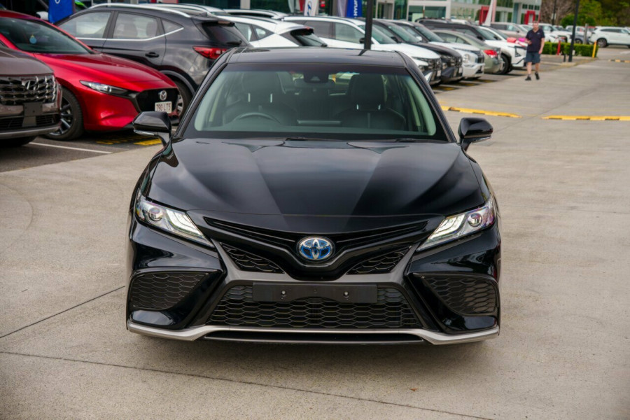 2021 Toyota Camry AXVH70R SX Sedan Image 5