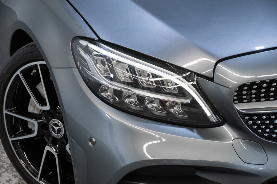 2019 Mercedes-Benz C-Class C300 Sedan Image 2