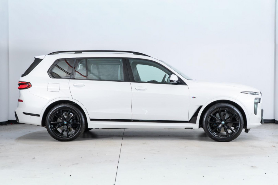 2026 BMW X7 G07 LCI xDrive40d M Sport SUV
