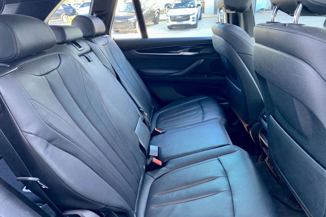 2018 BMW X5 F15 xDrive30d SUV Image 26