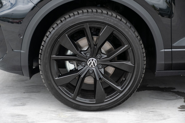 2025 MY26 Volkswagen T-Roc D11 140TSI R-Line SUV image 25