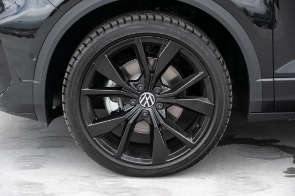 2025 MY26 Volkswagen T-Roc D11 140TSI R-Line SUV Image 25