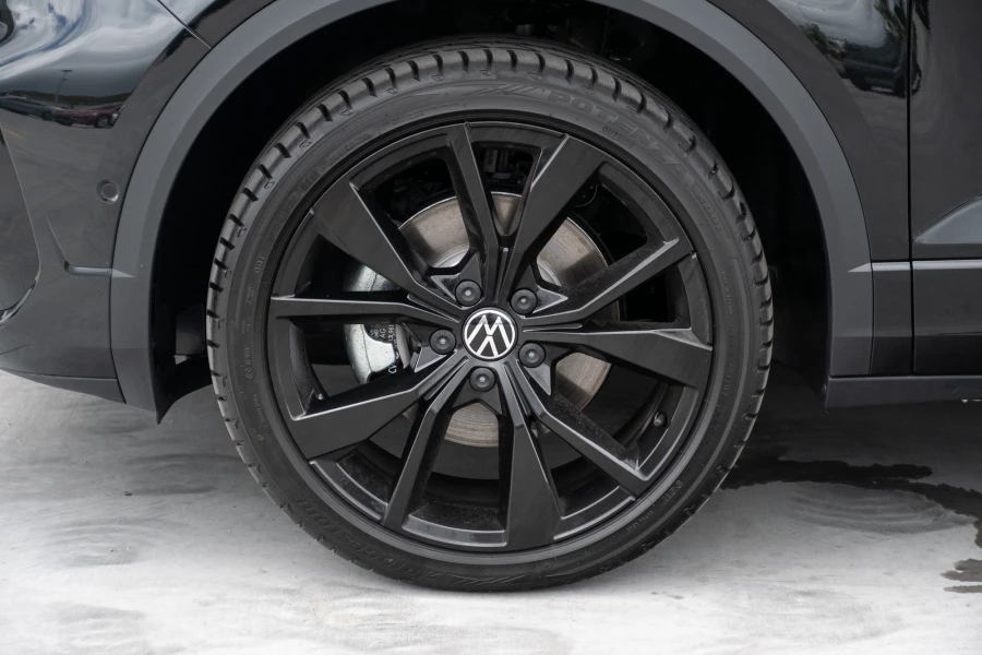 2025 MY26 Volkswagen T-Roc D11 140TSI R-Line SUV Image 25