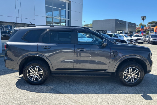 2026 Ford Everest UB Trend SUV Image 2