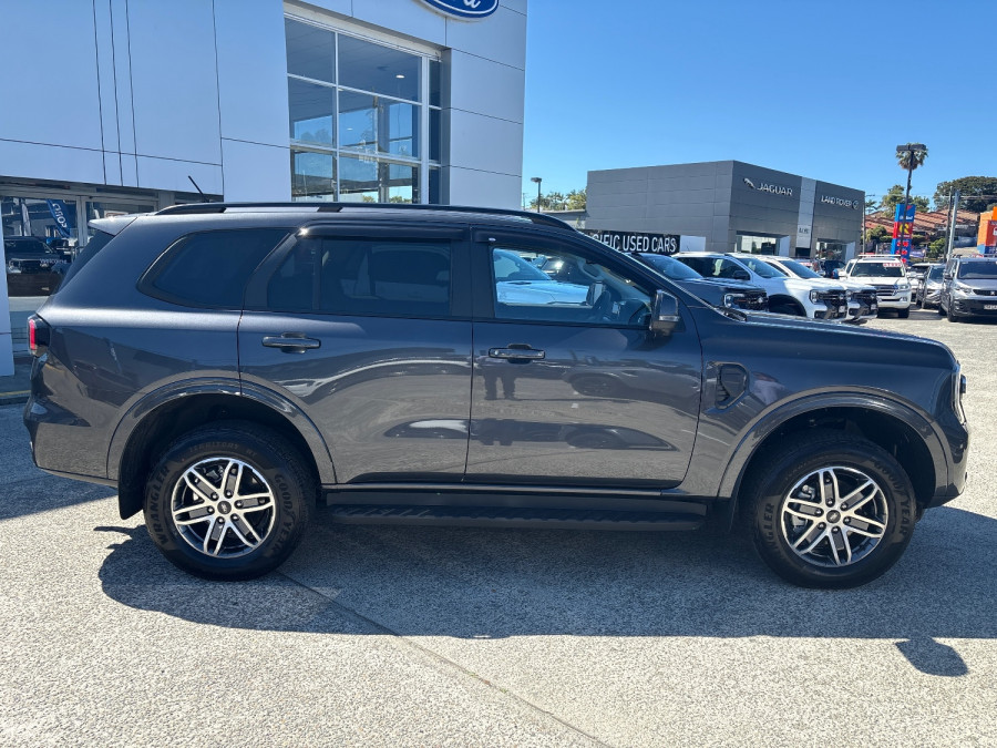 2026 Ford Everest UB Trend SUV Image 2