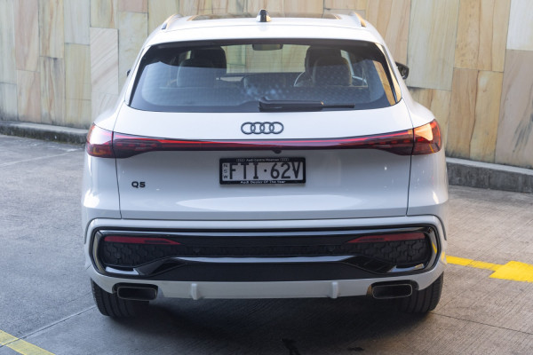2025 Audi Q5 GU TFSI 150kW SUV image 5