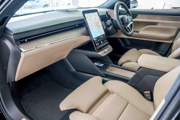 2026 MY27 Volvo ES90  Plus Single Motor Sedan Image 5
