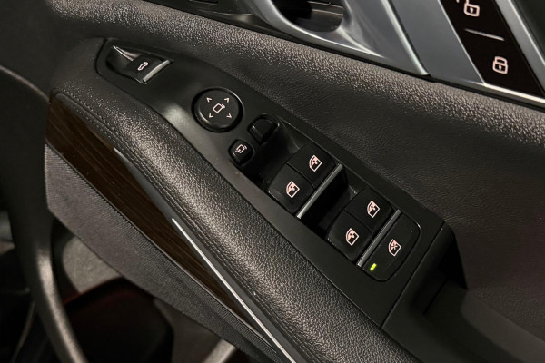 2020 BMW X5 G05 xDrive25d SUV Image 10