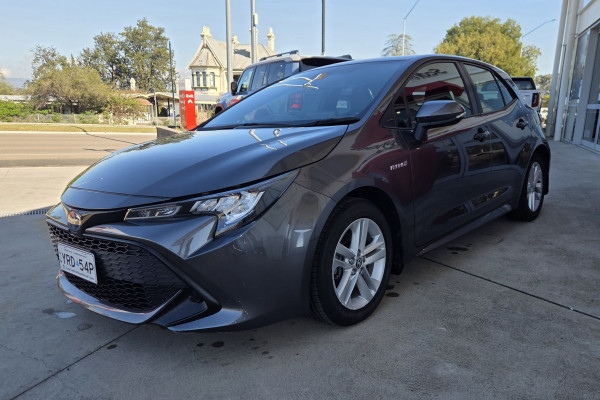 2022 Toyota Corolla ZWE219R  Ascent Sport Hybrid Hatch Image 3