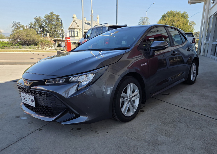 2022 Toyota Corolla ZWE219R  Ascent Sport Hybrid Hatch Image 3