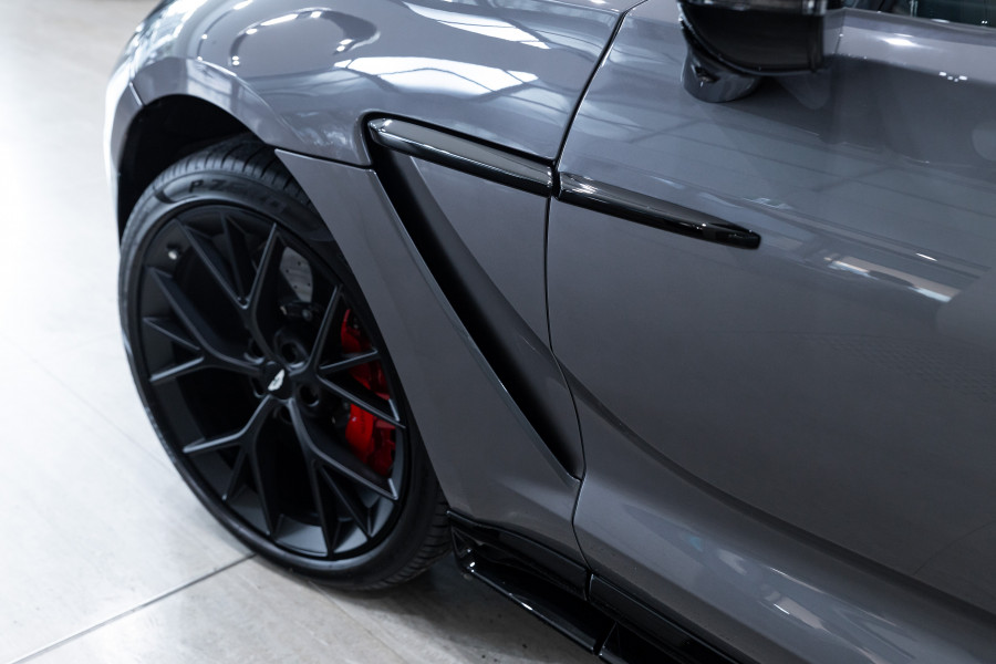2025 Aston Martin DBX Wagon Image 21