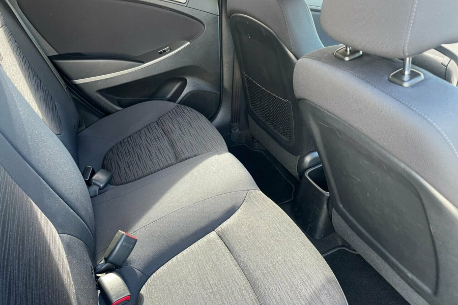 2015 MY16 Hyundai Accent RB3 Active Hatch Image 14
