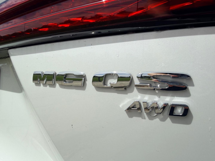 2025 MG QS IS31 Essence SUV Image 6