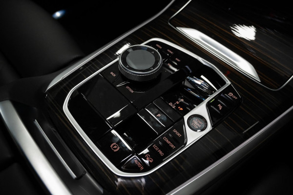 2026 BMW X5 G05 LCI xDrive40i M Sport SUV image 17