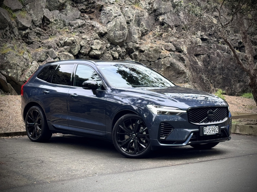 2026 Volvo XC60 UZ Black Edition SUV Image 1