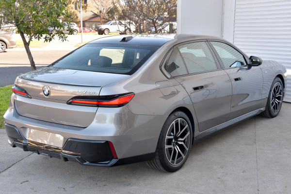 2025 BMW 7 Series G70 740i M Sport Sedan