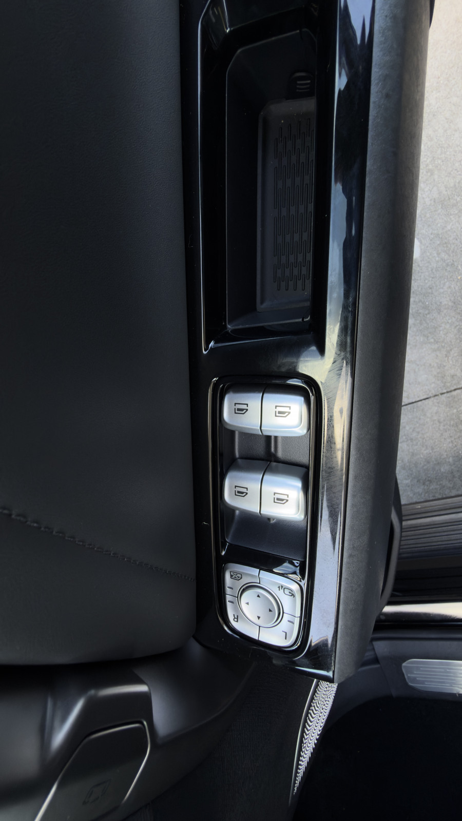 2025 LDV Terron 9 EKK1C Evolve Ute Image 11