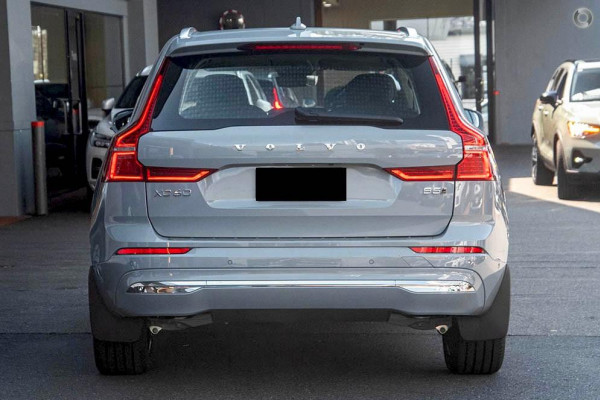 2024 MY25 Volvo XC60  Ultra B5 Bright SUV Image 3