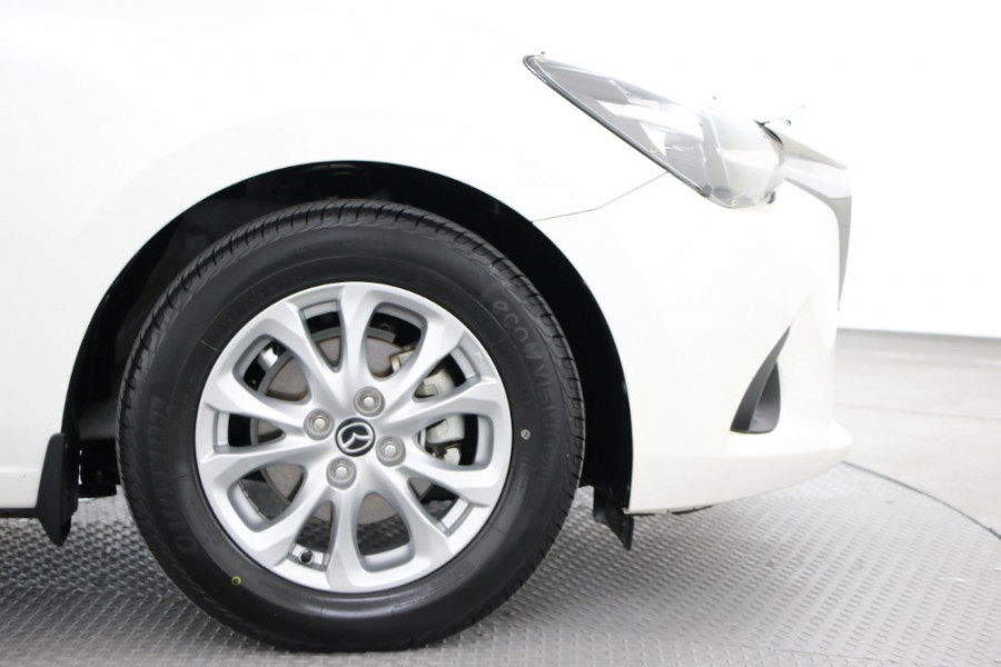 2016 Mazda 2 DJ2HAA Maxx Hatchback Image 5