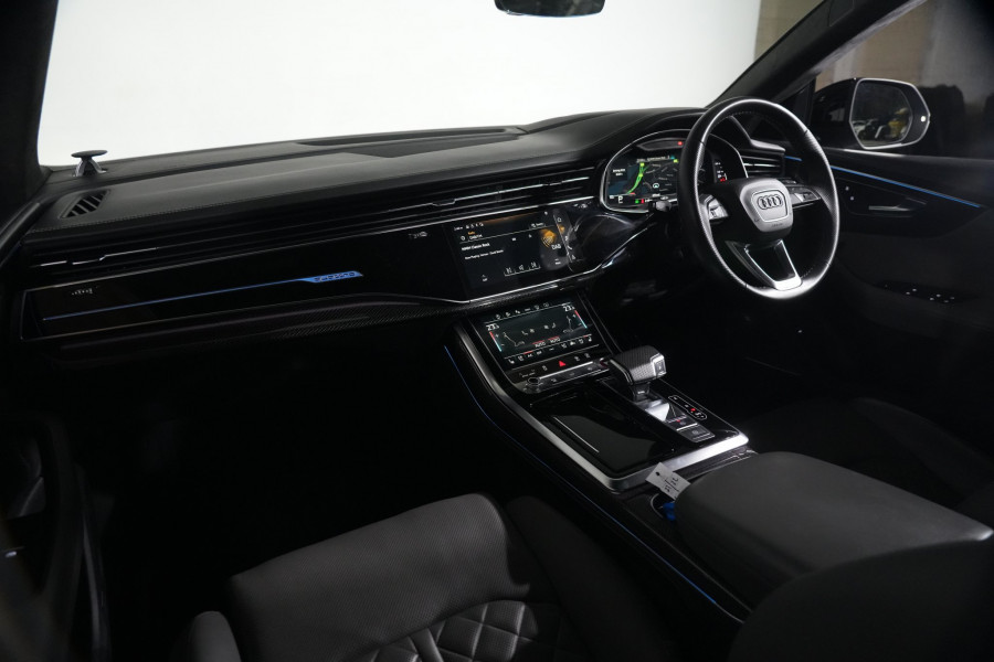 2021 Audi SQ8 F1 TDI SUV Image 11