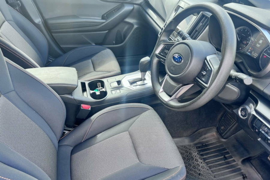 2017 Subaru XV G4-X 2.0i SUV Image 11