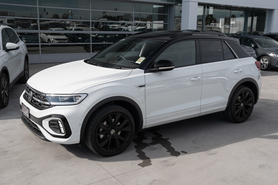 2025 MY26 Volkswagen T-Roc D11 140TSI R-Line SUV Image 3