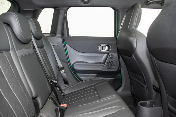 2026 MINI Cooper F65 C Favoured Hatch image 10
