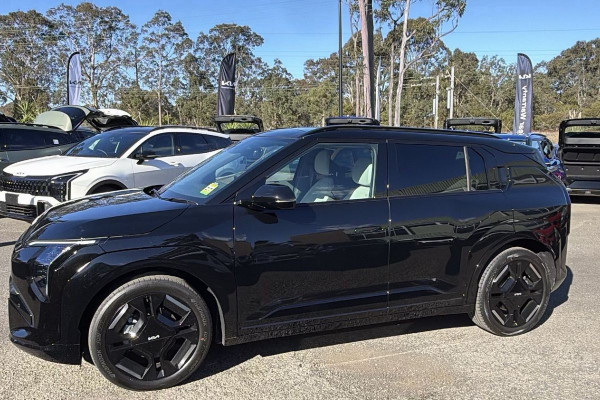 2026 MY27 Kia EV3 SV GT-Line SUV Image 7