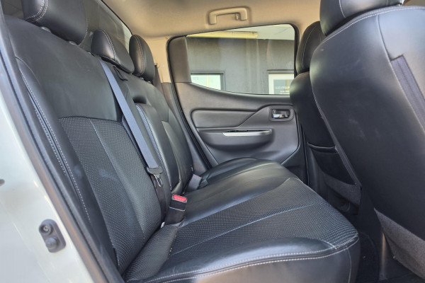 2015 MY16 Mitsubishi Triton MQ Exceed Ute Image 18