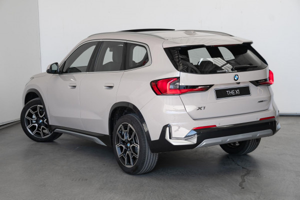 2025 BMW X1 U11 xDrive20i SUV image 2
