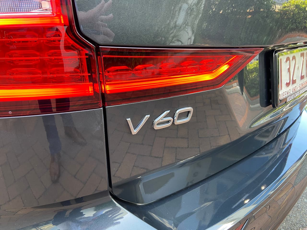 2019 MY20 Volvo V60 F-Series T5 R-Design Wagon Image 15