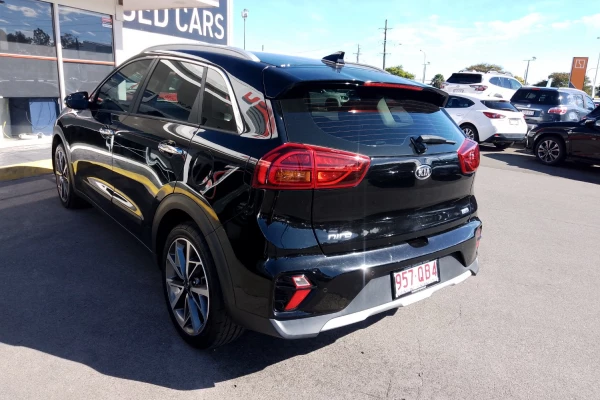 2021 Kia Niro DE Hybrid Sport SUV Image 12