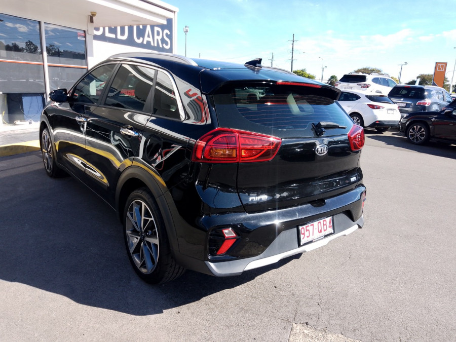2021 Kia Niro DE Hybrid Sport SUV Image 12