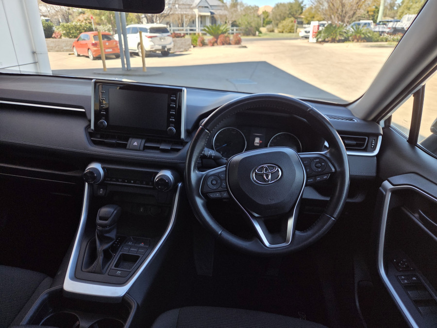 2021 Toyota RAV4 MXAA52R GX SUV Image 12