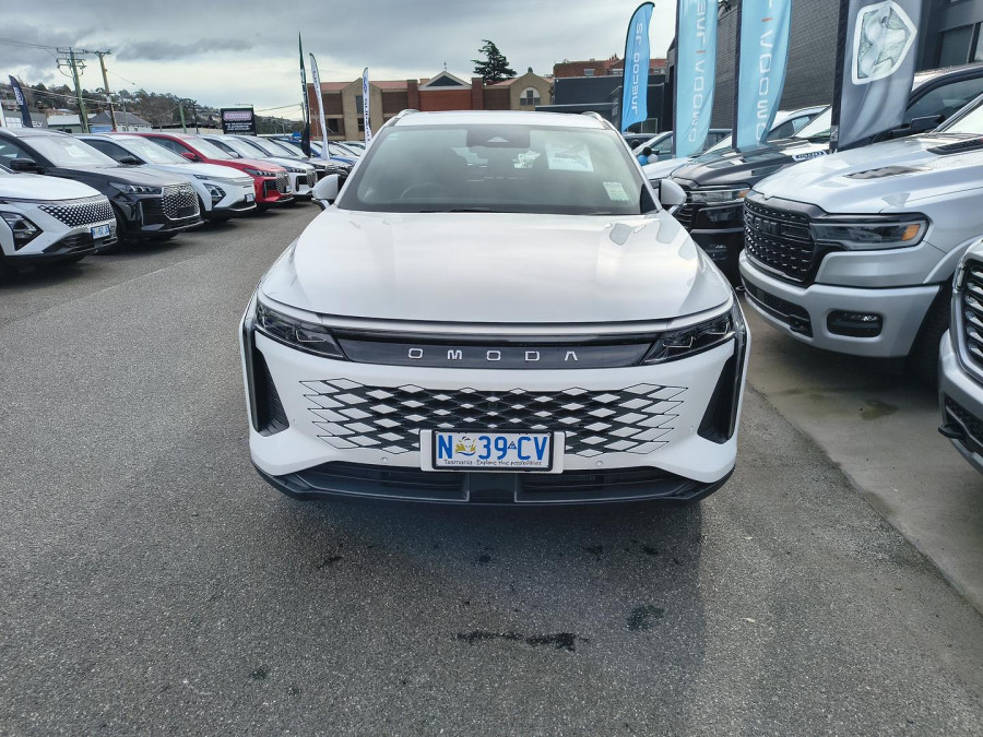 2025 Omoda Omoda 9  Virtue SUV Image 3