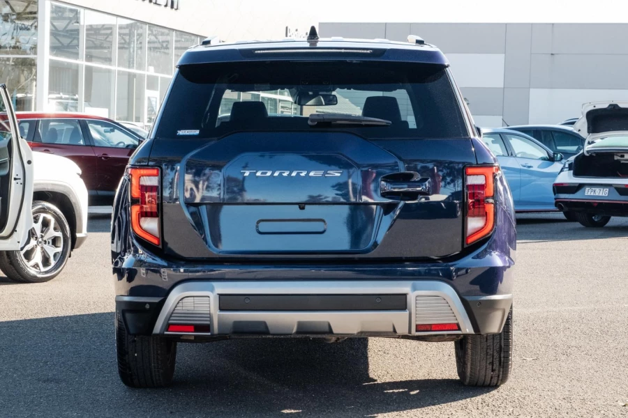 2025 KGM Torres J116 Adventure SUV Image 5