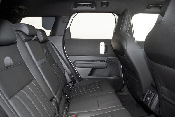 2026 MINI Countryman U25 C Favoured SUV