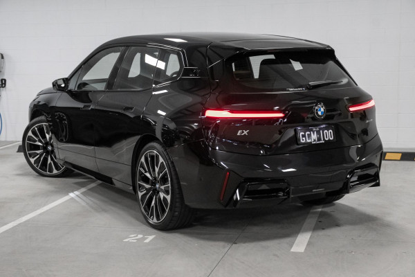 2026 BMW iX I20 xDrive45 M Sport SUV image 2
