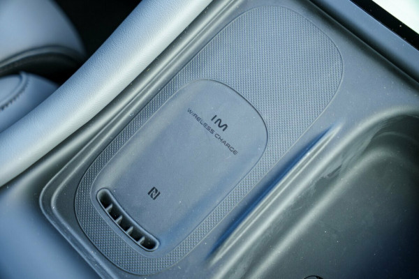 2025 MG IM6 S12L Premium SUV Image 18