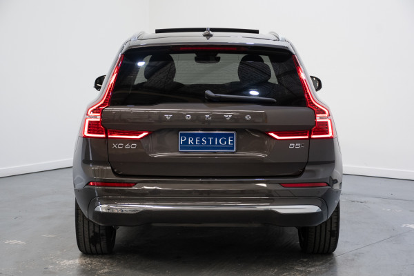 2021 Volvo XC60 UZ B5 Inscription SUV Image 10