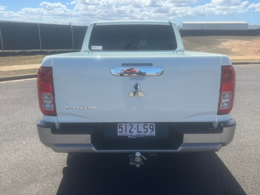 2024 Mitsubishi Triton MV GLX+ Ute Image 4