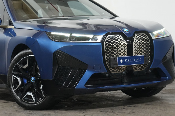 2023 BMW iX xDrive50 Sport SUV image 2
