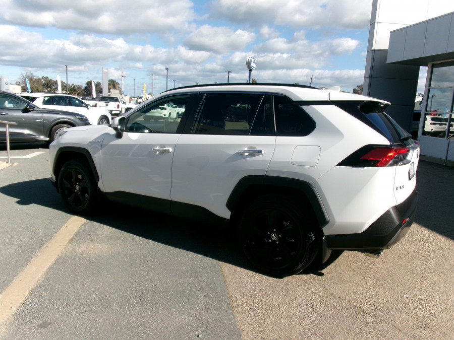 2021 Toyota RAV4 AXAH52R Cruiser SUV Image 9